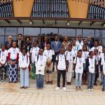 Foto de Família da ACITE com os Estudantes do Município de Belas
