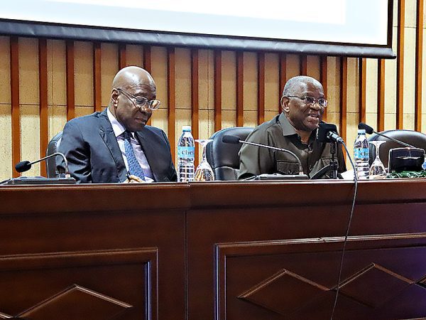 Prof. Doutor Arcanjo do Nascimento e Embaixador Georges Chikoti